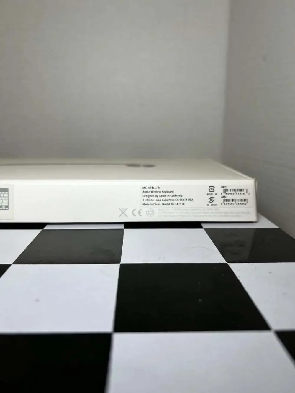 Apple Wireless Keyboard Model A1314